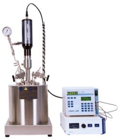 High pressure reactors