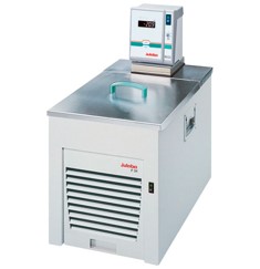 Ultralow refrigerated-heating circulators