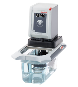Heating circulators with open bath